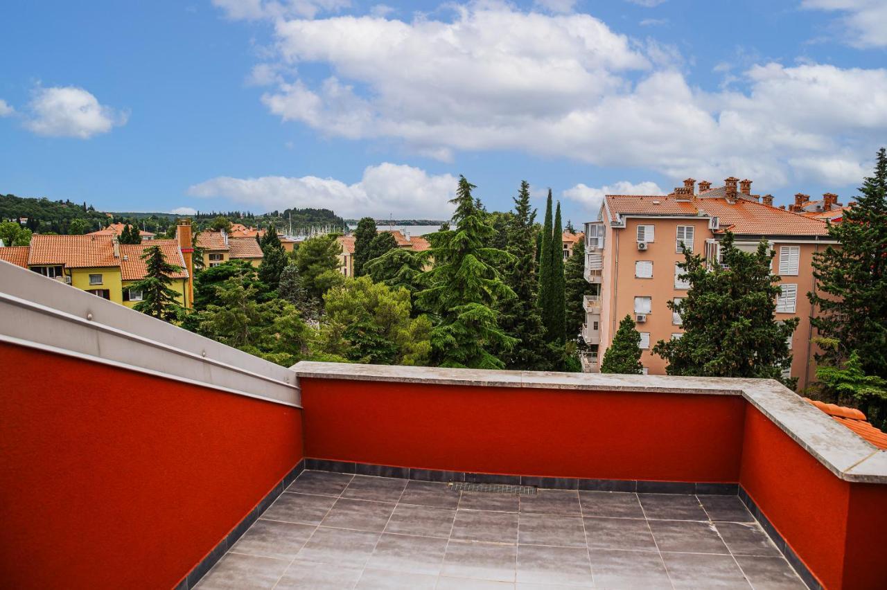Apartments Sofia Portorož Buitenkant foto